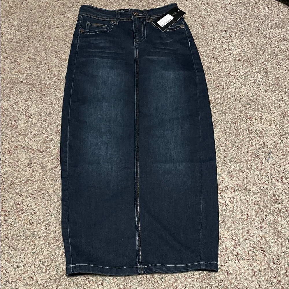 Carreli jeans Dark Blue maxi Denim stretchy Skirt with slit back center